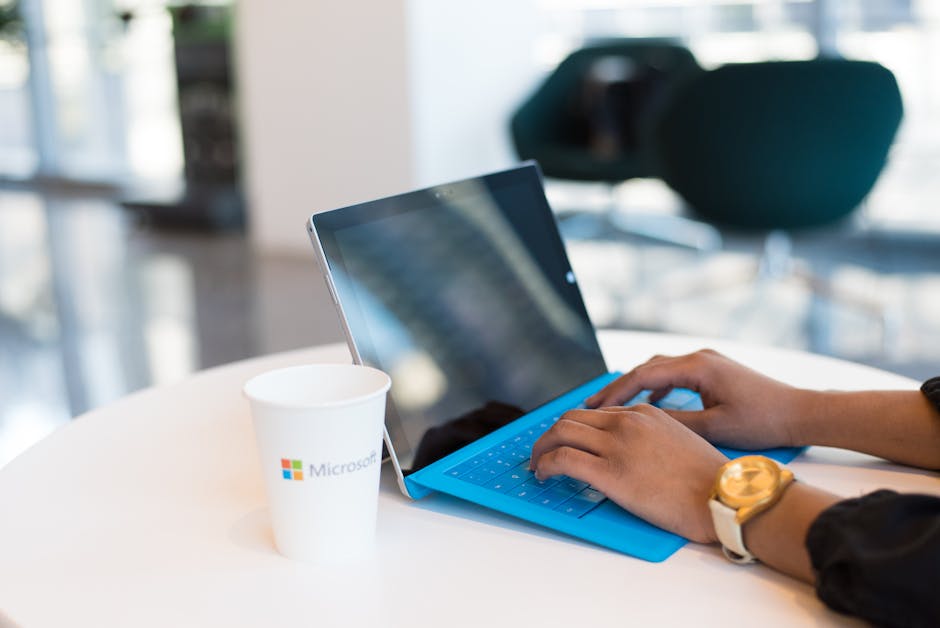 Microsoft introduce o nouă politică de lucru la birou pentru angajați