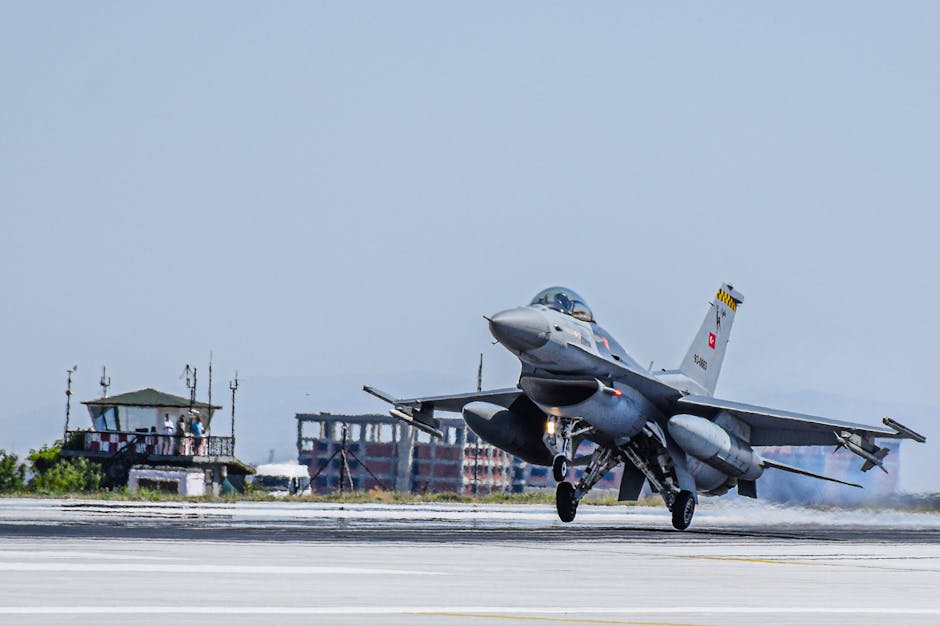 F-16 prăbușit în Turcia: pilotul se catapultează și supraviețuiește