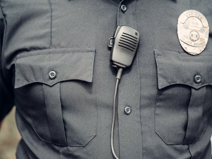 Nouă lege permite polițiștilor locali să utilizeze Bodycam-uri pentru siguranța publică