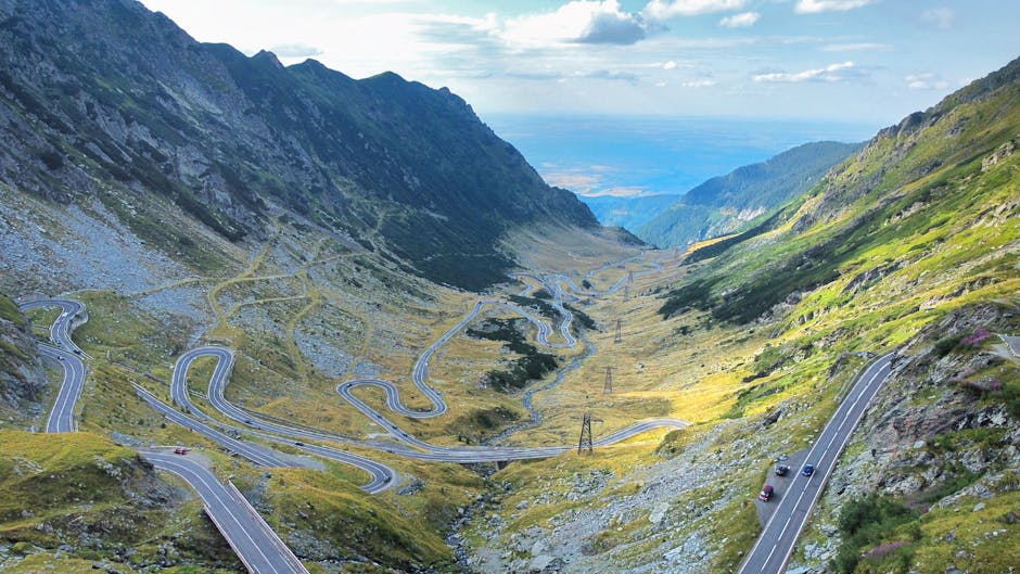 Atenție șoferi: Transalpina se închide temporar din cauza vremii severe
