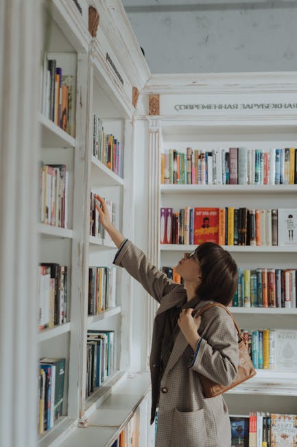 Dan-Liviu Boeriu prezintă în avanpremieră noua sa carte la biblioteca din Oradea