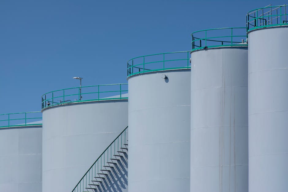 Ungaria opune rezistență construcției depozitelor petroliere pentru Ucraina