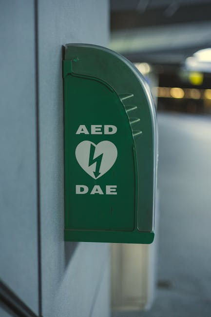 Defibrilatoare semi-automate instalate în Constanța: un pas important pentru salvarea vieților