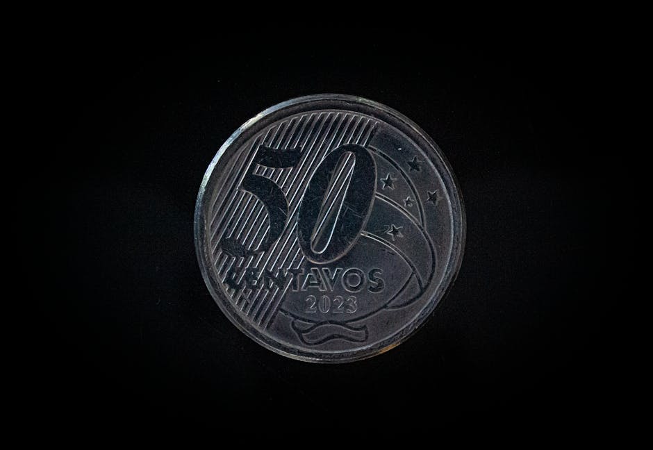 Descoperă moneda din argint dedicată lui Toma Caragiu, la un secol de la naștere