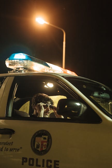 Urmărire în trafic: un tânăr fără permis abandonază mașina