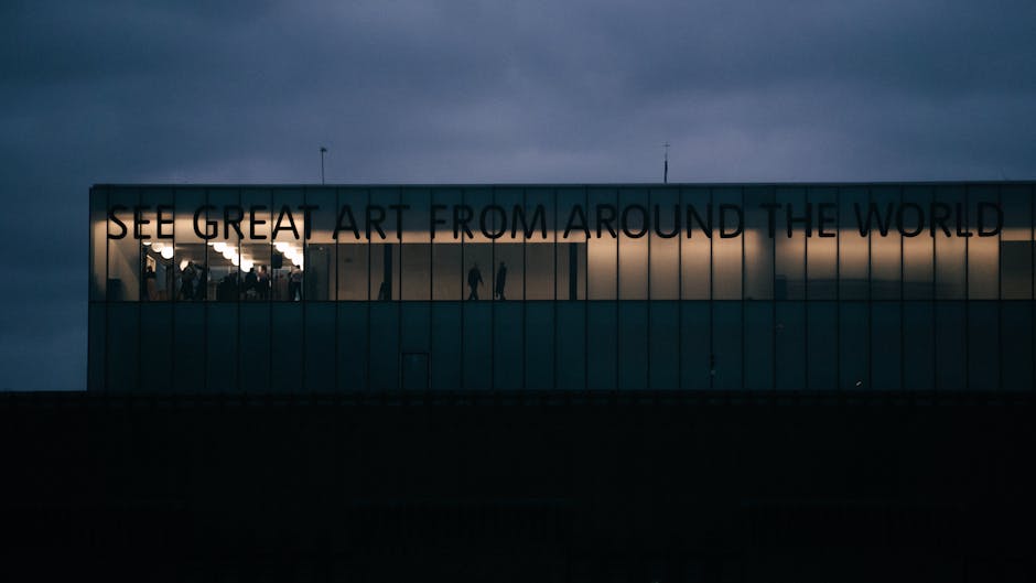 Descoperă nopțile albe ale galeriilor din Arad în 2025