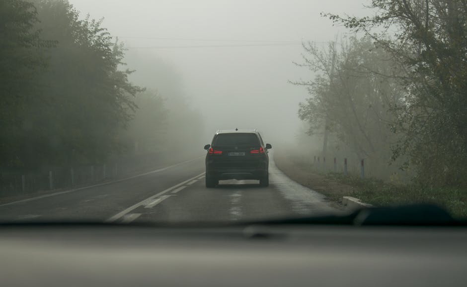 Atenție șoferi: ceață și restricții de circulație pe principalele artere din țară