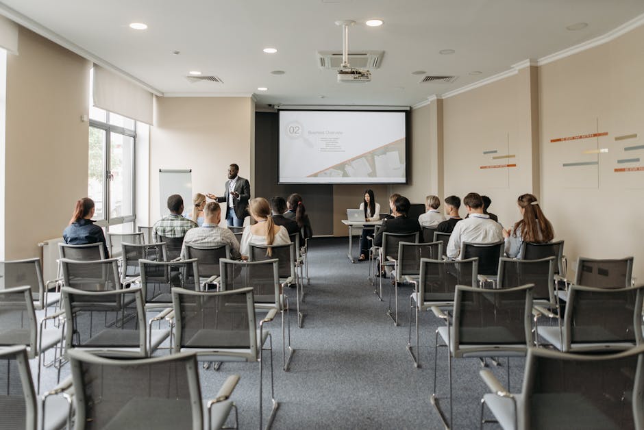 Cursuri de formare profesională la hoteluri de lux pentru angajații primăriilor, pe banii contribuabililor