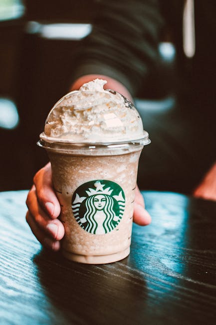 Incidentul controversat de la Starbucks: un angajat concediat pentru mesajul ofensator