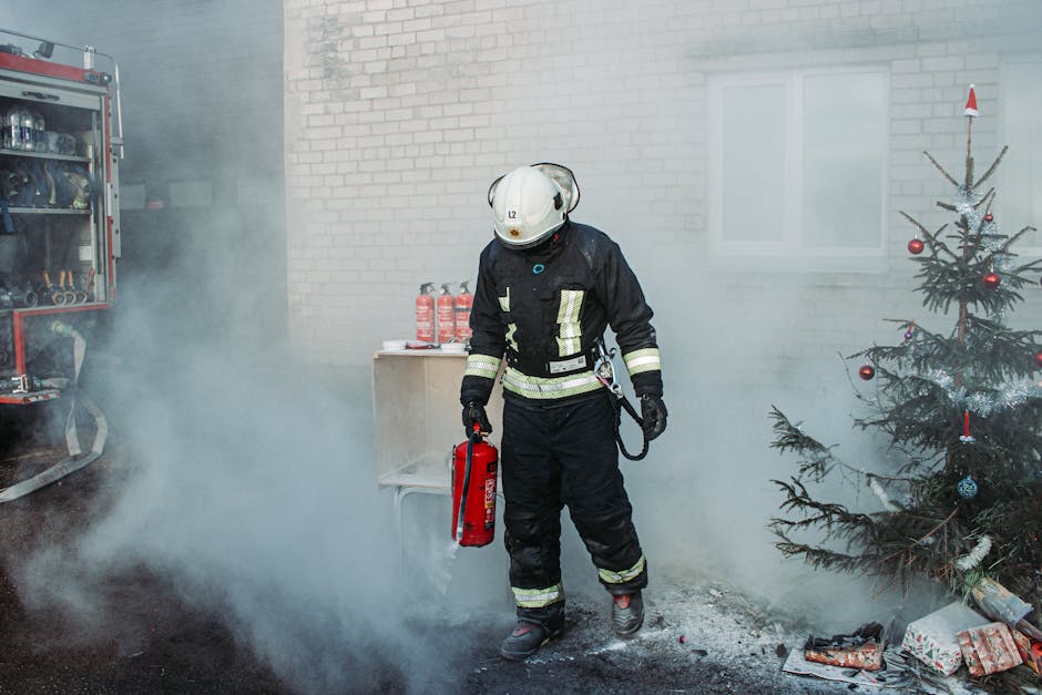 Incendiu devastator în Botoșani: o țigară uitată a dus la alertă