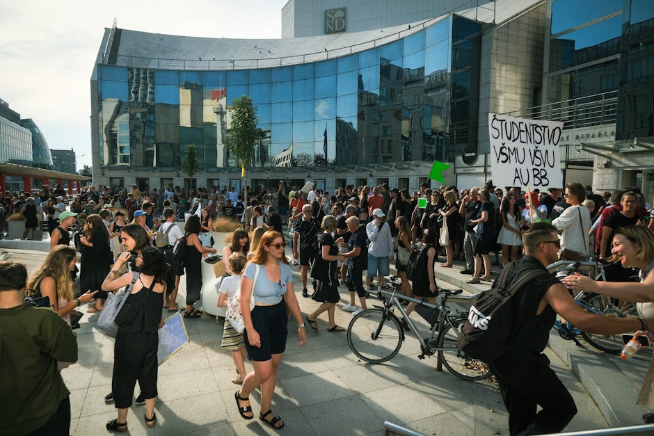 Studenții din Alba Iulia își exprimă nemulțumirile în cadrul unui protest