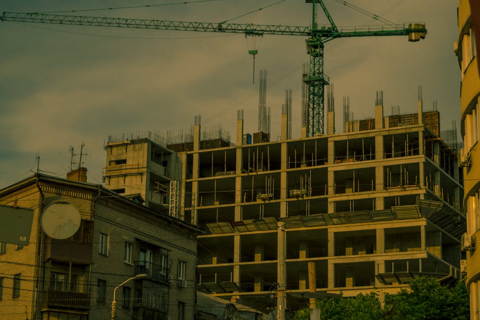 Ce se întâmplă cu piața construcțiilor în 2026? Detalii esențiale și provocări majore