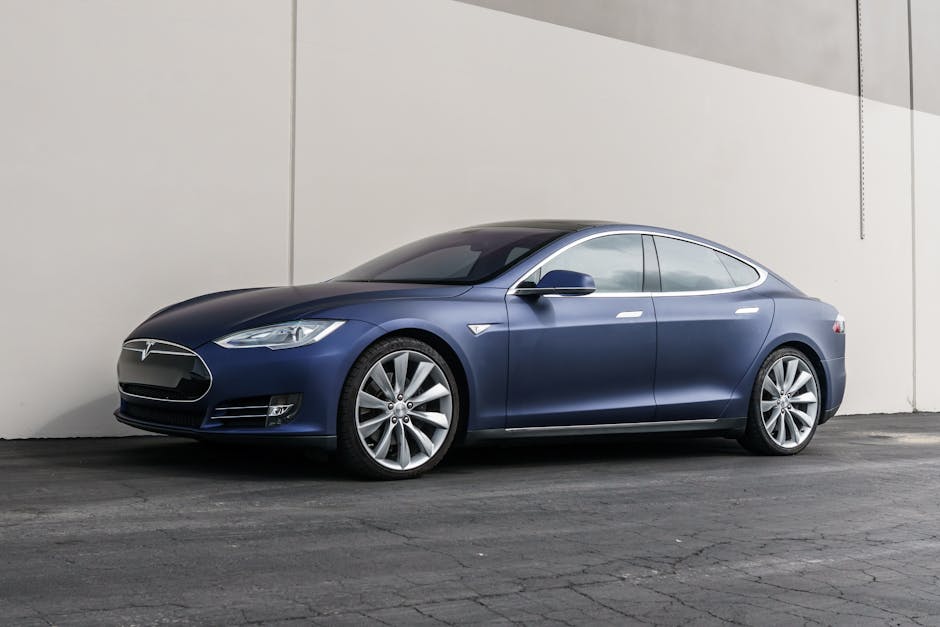 Inovația care redefinește mobilitatea: Tesla Roadster capabilă să zboare