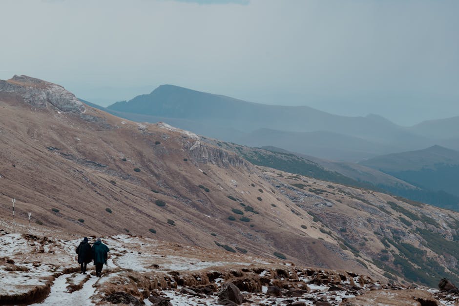 21 de aventurieri au înfruntat provocarea de a atinge 14 vârfuri montane în 7 zile