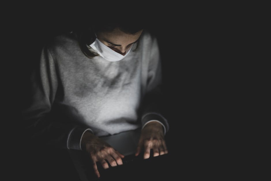 Noua lege care protejează minorii în mediul online: un pas important pentru siguranța digitală