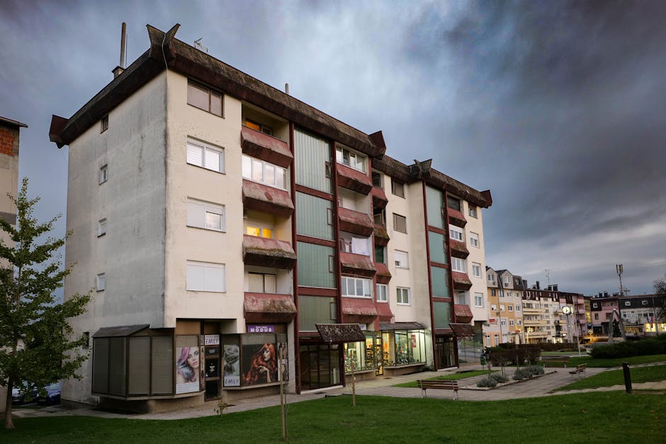 Cine este „Regele Râmnicului” și de ce ochii săi negri au stârnit controverse?