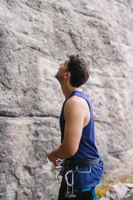 Tragedie în alpinism: un tânăr de 23 de ani moare în direct pe TikTok
