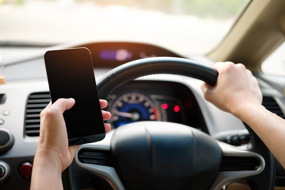 Șofer STB surprins folosind telefonul în timpul condusului: anchetă internă în desfășurare