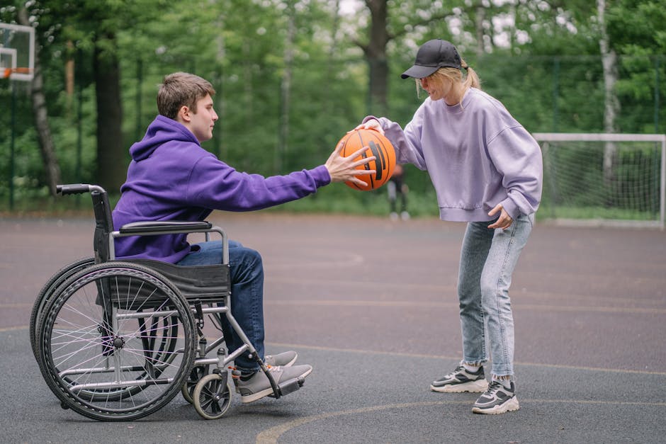 Tineri cu dizabilități din Harghita beneficiază de activități recreative și terapeutice