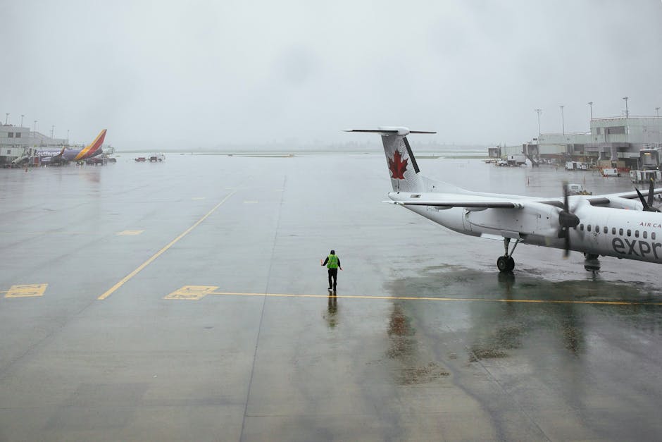 Aeroportul Mihail Kogălniceanu rămâne operativ în ciuda vremii severe