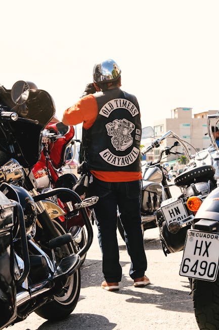 Se încheie sezonul moto la Oradea cu un marș spectaculos și concert rock