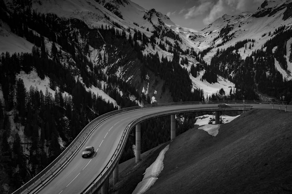 Șoferi, pregătiți-vă: Transfăgărășanul și Transalpina rămân închise în weekend!