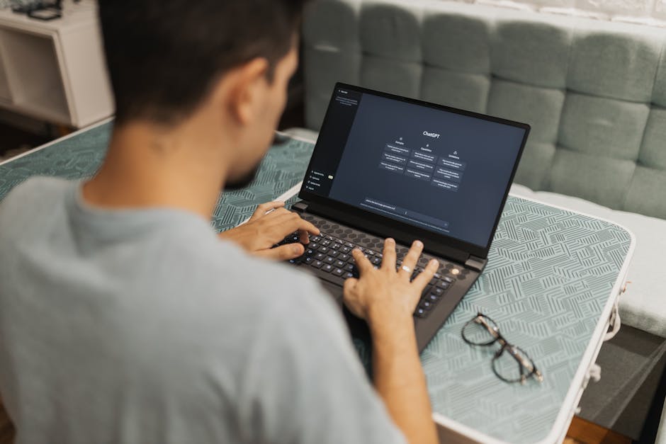 Cum ChatGPT a devenit un companion indispensabil pentru milioane de utilizatori