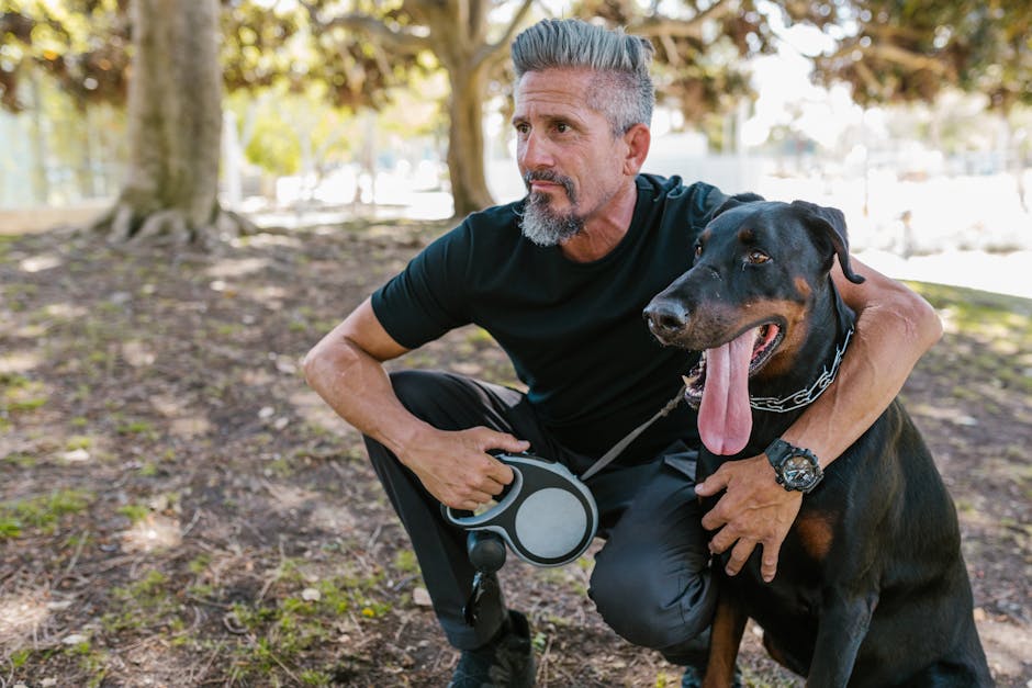 Incident tensionat într-un parc din Cluj-Napoca: plimbarea unui doberman fără botniță stârnește controverse