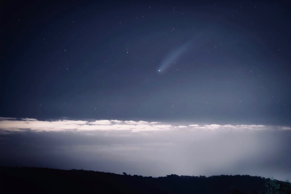 Cometa C/2025 A6 Lemmon: Detalii despre apariția sa rară și cum o poți observa