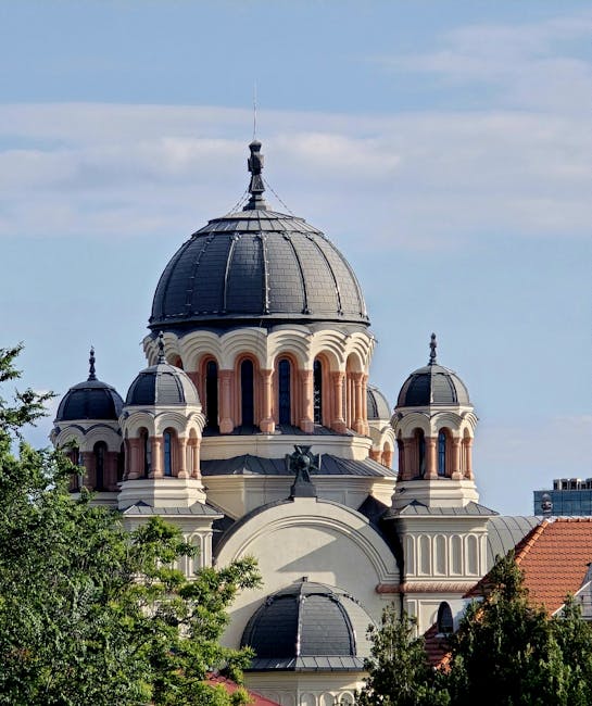 Controverse în educație: USR cere boicot la ora de Religie, iar Patriarhia ripostează