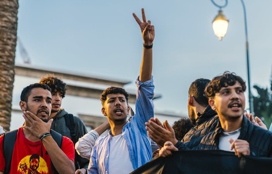 Proteste la Iași împotriva președintelui Nicușor Dan în timpul unei ceremonii festive