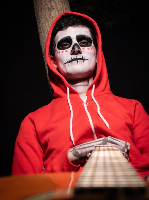 Sărbătoare colorată de Halloween la Colegiul Economic Călărași