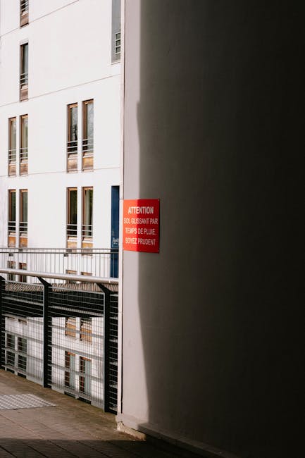 Alertă de siguranță: balcon închis cu țeava de gaze în Florești