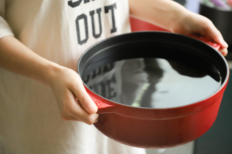 Tefal sub presiune: organizații de mediu cer eliminarea chimicalelor periculoase