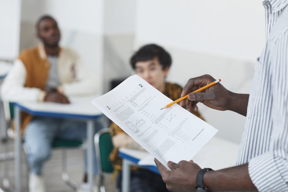 Examen de titularizare: 796 de candidați finalizează proba scrisă