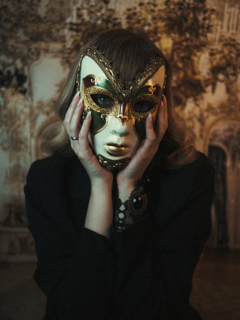 Revelionul bobocilor: Roxana și Arian, câștigătorii de la Tehnologic „Ștefan Manciulea”