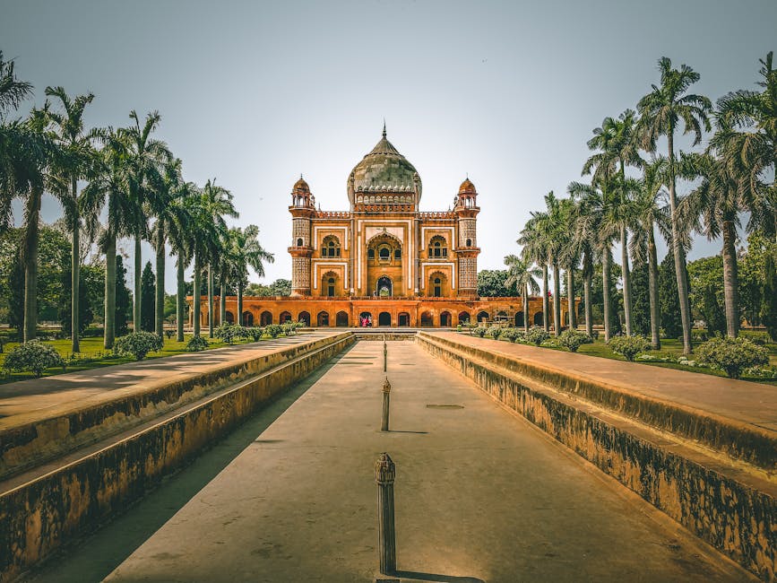 Controverse în jurul unei deplasări în India finanțate de ICR