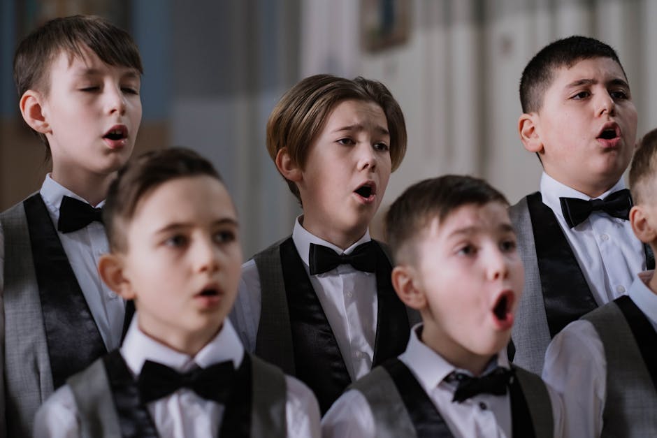 Descoperă tinerii artiști care cuceresc scena romanței la Festivalul „Crizantema de Aur”