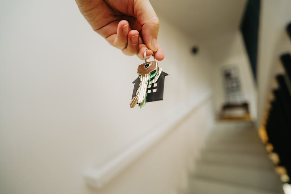 Sectorul imobiliar din România în impas: românii cu credite ipotecare în pericol