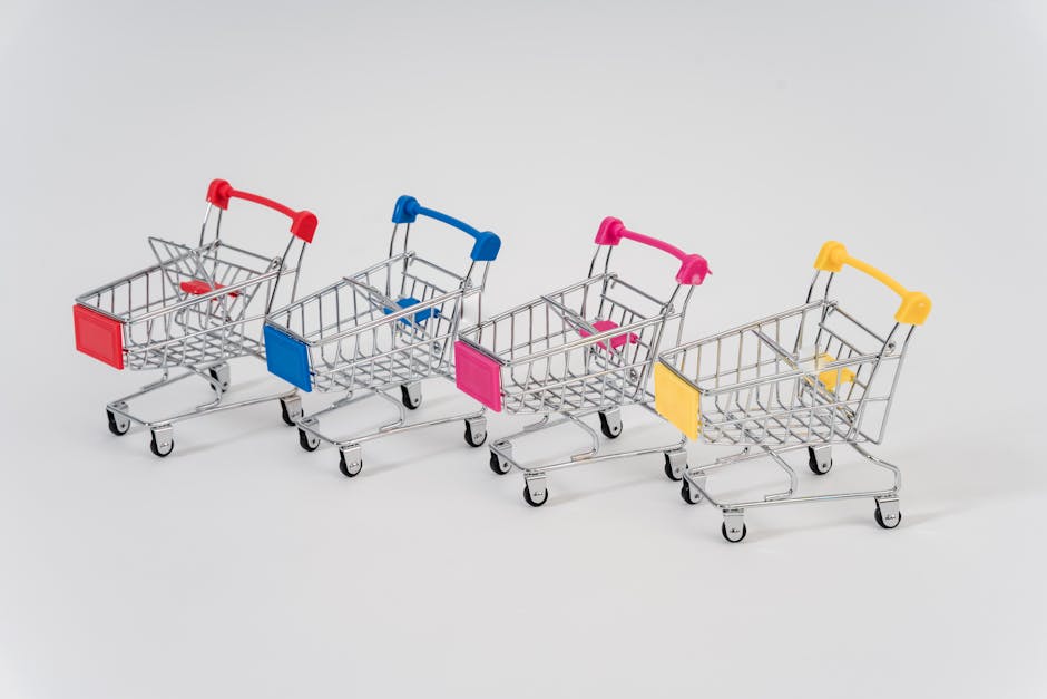 Românii își schimbă obiceiurile financiare: economii mari și consum timid