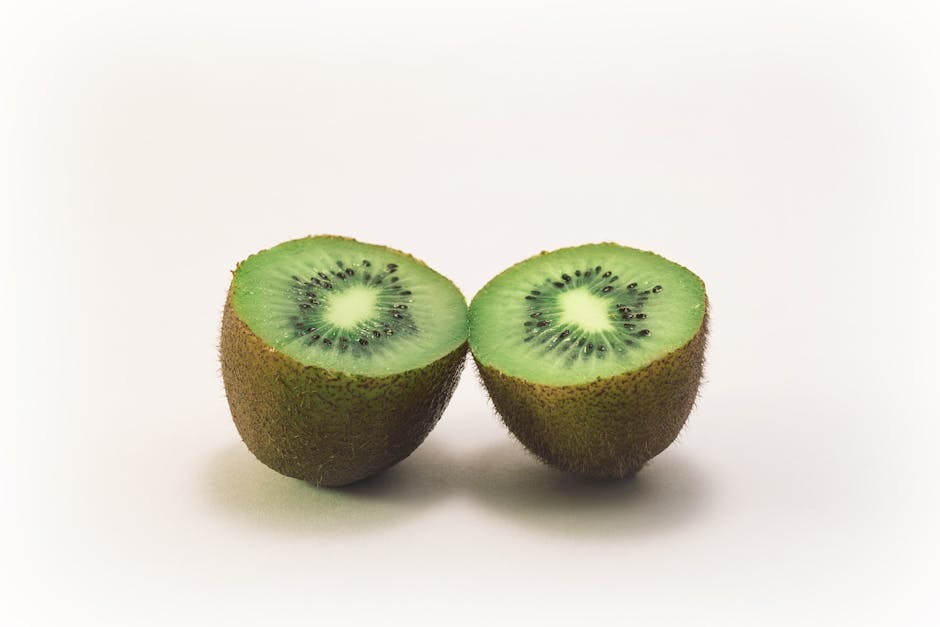 Kiwi verde: fructul care revoluționează sănătatea digestivă în UE