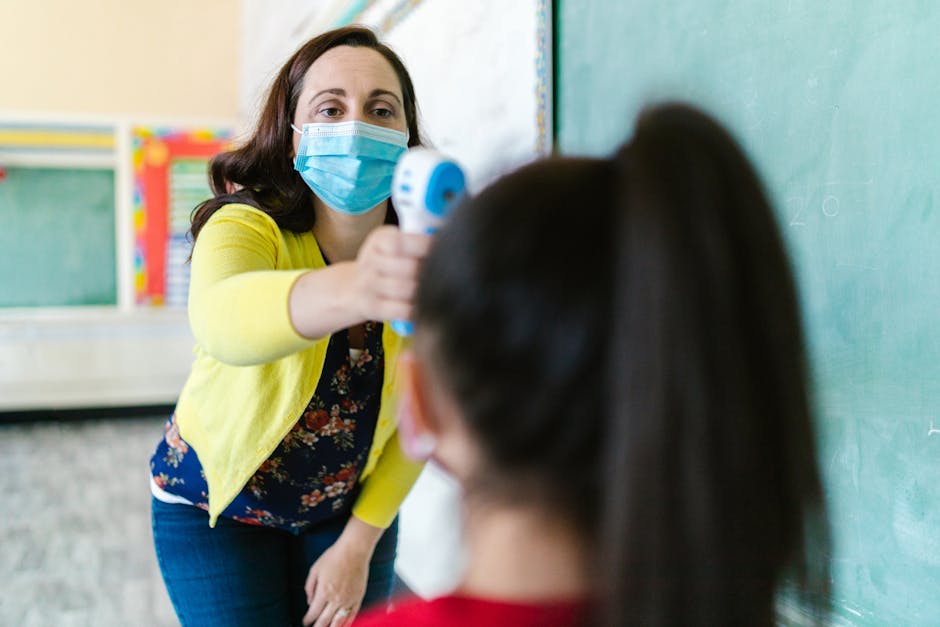 Amenințări violente într-un liceu din Botoșani: un elev trimite mesaje de moarte profesorului