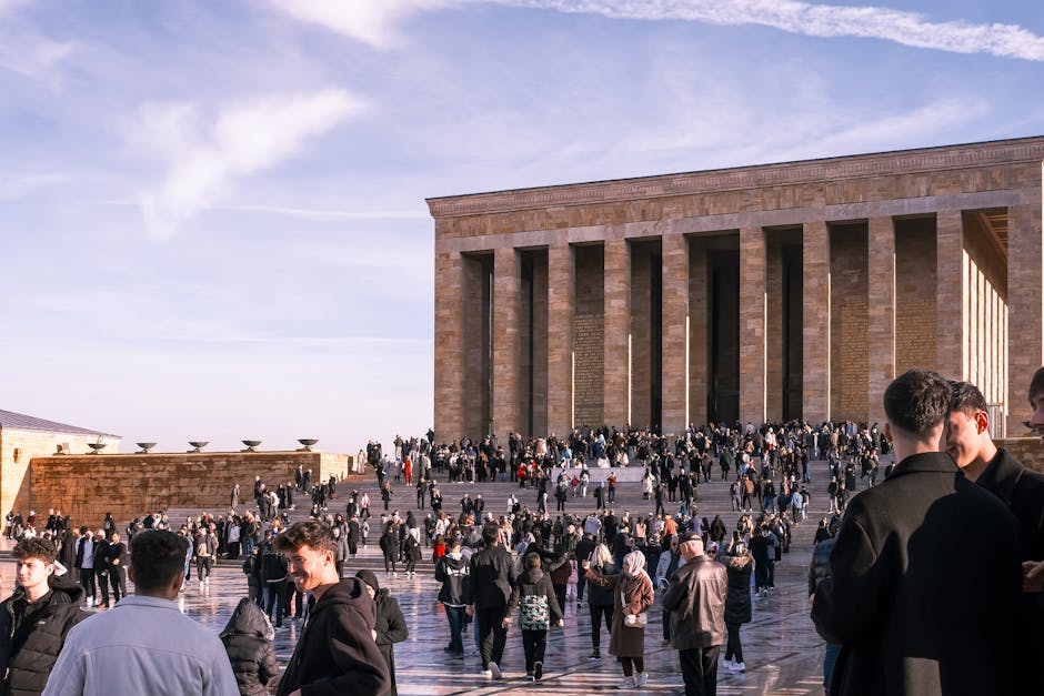 Descoperă evenimentele fascinante din istoria zilei de 12 decembrie