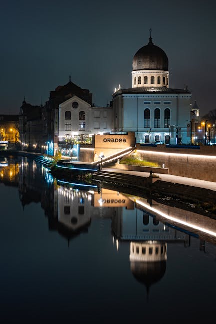 Expoziția internațională de fotografie „Sălajul premiat” deschisă la Filarmonica din Oradea