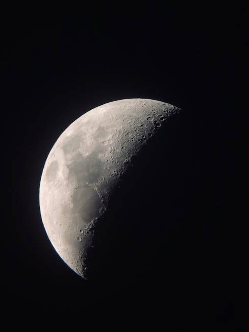 Un satelit Starlink se descompune în apropierea Pământului: ce se știe