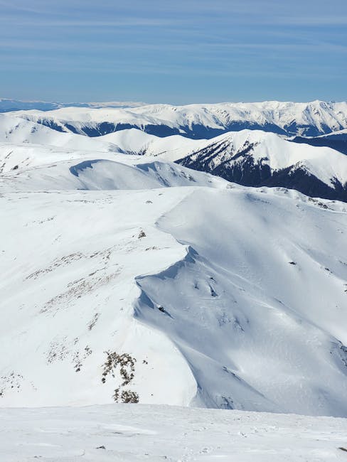 Traseele montane din Prahova, închise din cauza vremii severe