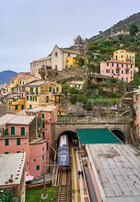 Descoperă călătoria de neuitat cu trenul prin Cinque Terre, Italia, la doar 15 euro