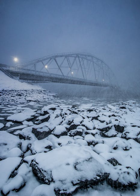 Fenomenul meteo extrem: Europa se confruntă cu zăpadă și inundații devastatoare