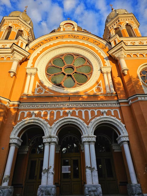 Descoperiți istoria impresionantă a Sinagogii din Târgu Mureș