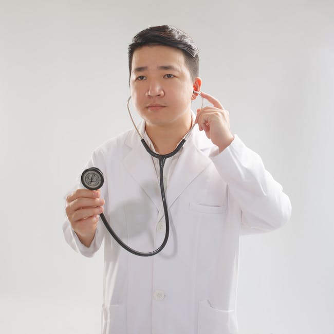 Examen național unic pentru aproape 4.000 de medici și farmaciști